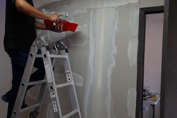 Gypsum y pintura-foto 3